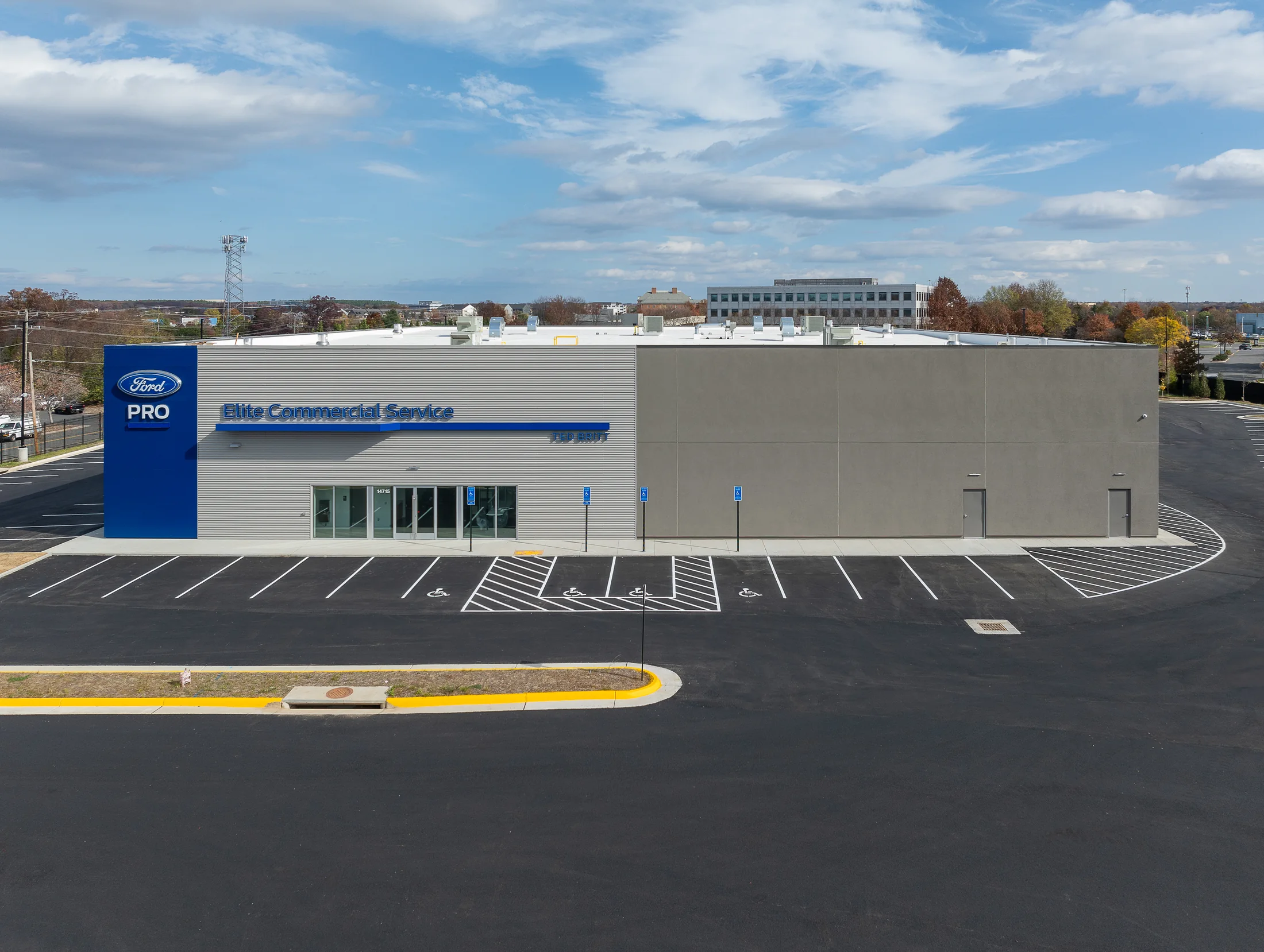 The built facility connects access, parking and the service building.