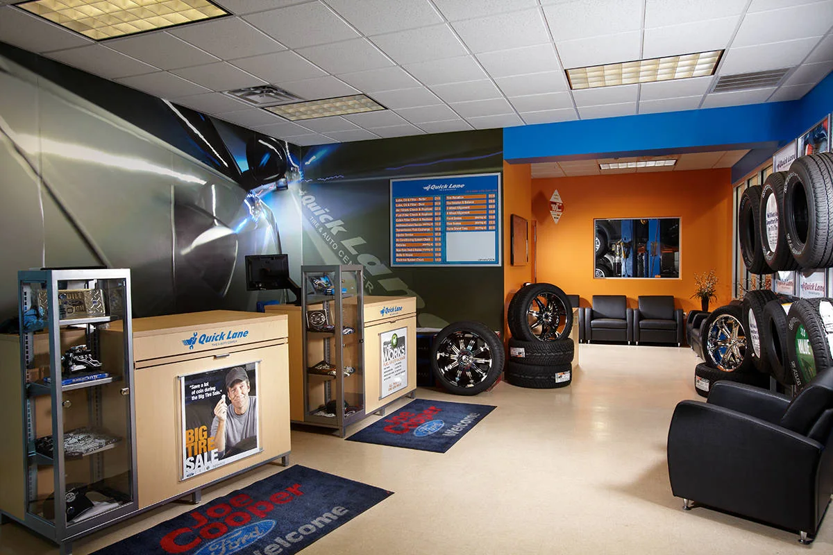 A second interior setting shows how the same framework responds to a different footprint.